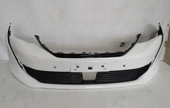 Peugeot 508 Front bumper