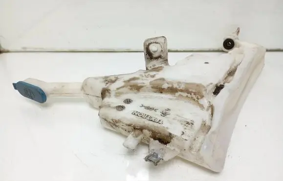 Mini One - Cooper R50 - 53 Windshield washer fluid reservoir/tank 13037710