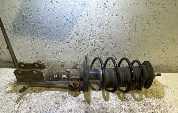Toyota Yaris Front shock absorber/damper