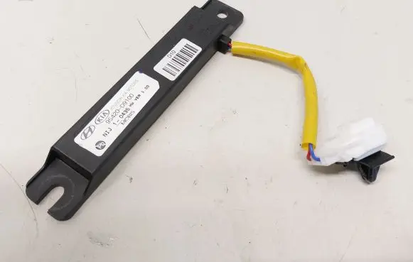 KIA Sportage Keyless system antenna 95420D9100