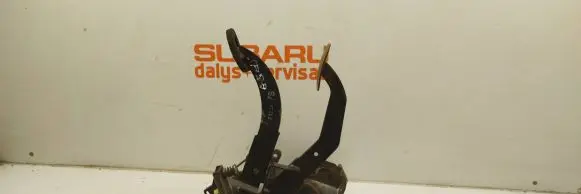 Subaru Forester SF Pedal assembly 