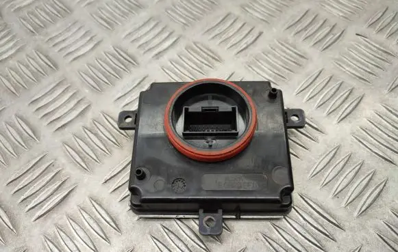 Volkswagen PASSAT B8 Headlight ballast module Xenon 4G0907697H