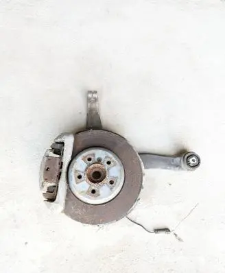 BMW 5 F10 F11 Front wheel hub spindle knuckle 6775770