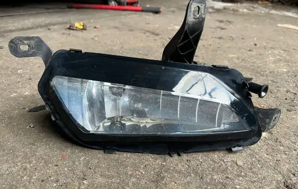 Opel Astra K Front fog light 13401153