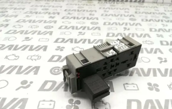 Opel Corsa D Other relay 09115144 24435922