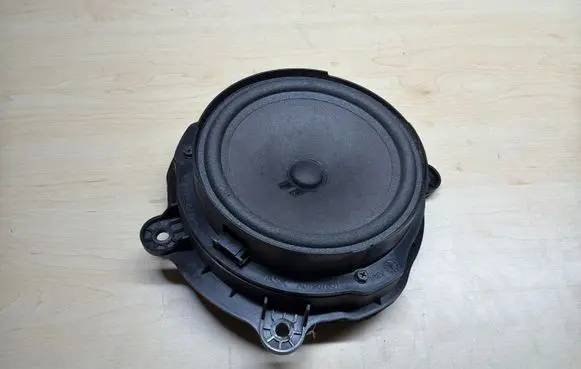 Mercedes-Benz X-class W470 Front door speaker A4478271160