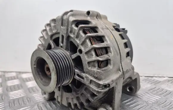 BMW X5 E70 Generator/alternator 7803724
