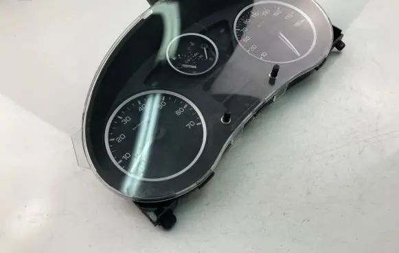 Citroen Berlingo Speedometer (instrument cluster) 9801641580