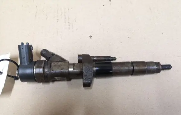 Renault Laguna II Fuel injector 0445110084