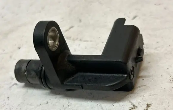 Camshaft position sensor