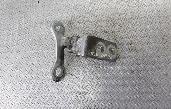 Opel Vectra C Front door upper hinge