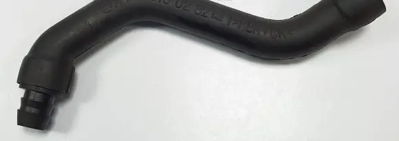 Mercedes-Benz CLK A209 C209 Breather hose/pipe A1120180282