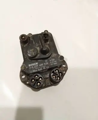 Mercedes-Benz 190 W201 Engine control unit/module ECU 0045451932 0227400526