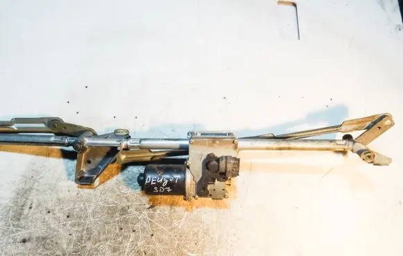Peugeot 307 Front wiper linkage 9634509080