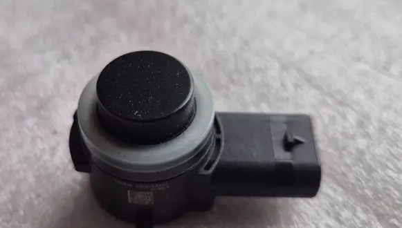 Skoda Superb B8 (3V) Parking PDC sensor 5Q0919275B