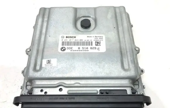 BMW 3 E90 E91 Engine control unit/module ECU 85108290281017024