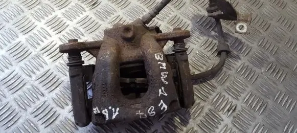 BMW 1 E81 E87 Front brake caliper