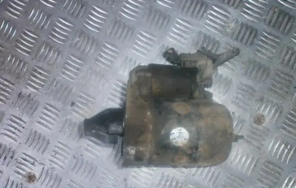 Mazda 323 Starter motor b505