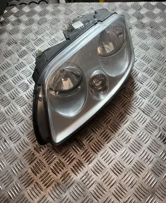 Volkswagen Touran I Headlight/headlamp 2K0941005C