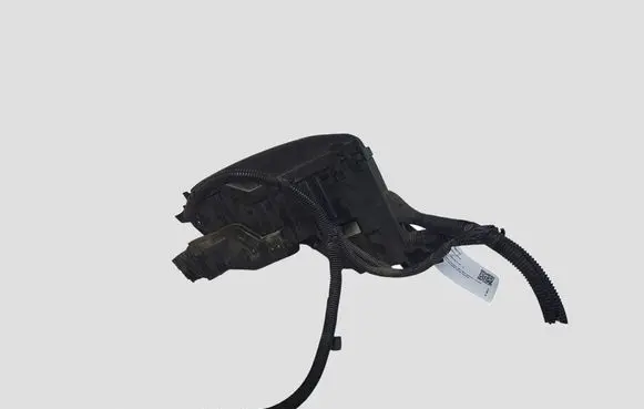 Ford Mondeo MK IV Fuse module 6G9T14A067AB 6G9T14A076