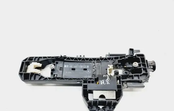 Rear door exterior handle/bracket