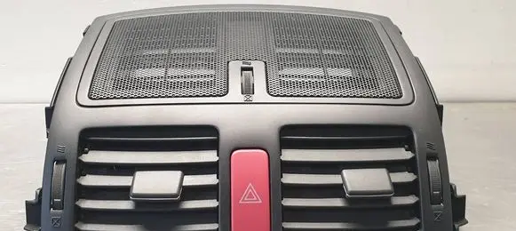 Toyota Auris 150 Dash center air vent grill 21GY18
