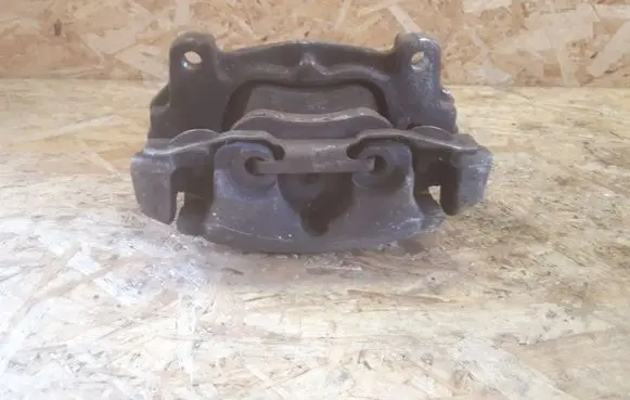 Volvo V60 Front brake caliper