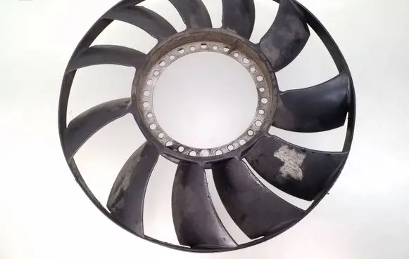 Audi A6 S6 C5 4B Fan impeller 059121301