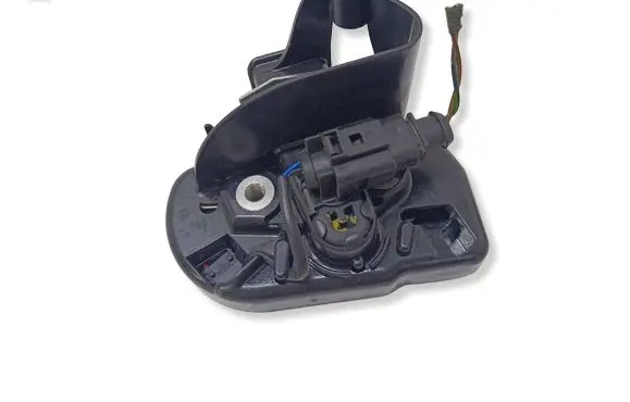 Volkswagen Caddy Sliding door lock 2K5843604 7E0843604