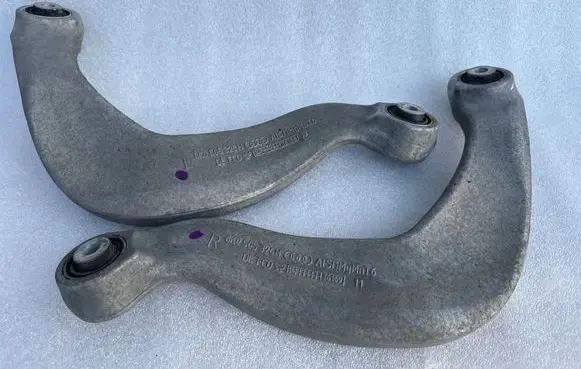Audi A6 Allroad C7 Rear control arm 8K0505323H 8K0505324H