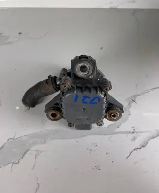 Toyota Prius (XW30) Electric auxiliary coolant/water pump