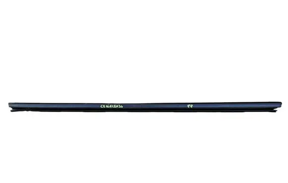 Citroen C5 Aircross Rubber seal front door window/glass 9811247180