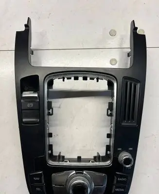 Audi A4 S4 B8 8K Head unit multimedia control 8T0919611