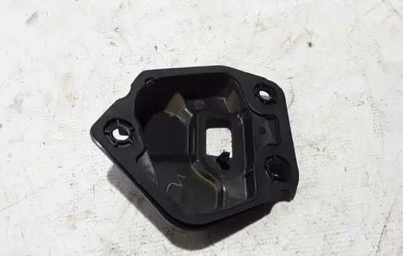 Volvo S90, V90 Rear light trim 31420479