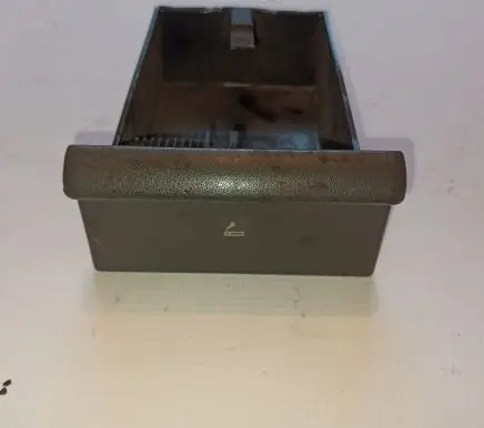 Car ashtray