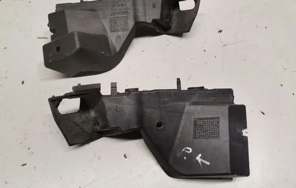 Audi Q5 SQ5 Front bumper mounting bracket 8R0807284C 8R0807283C