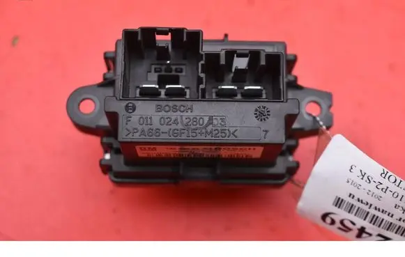 Opel Mokka X Heater blower motor/fan resistor 13598091