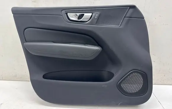 Volvo XC60 Front door card panel trim 32328455