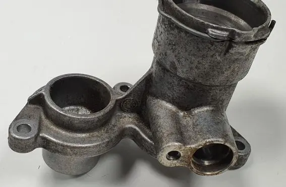 Mercedes-Benz C W203 Engine coolant pipe/hose A2712001156