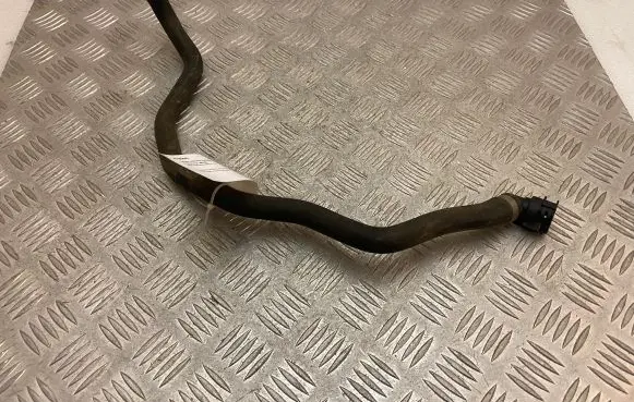 BMW 4 F36 Gran coupe Engine coolant pipe/hose 14837810H