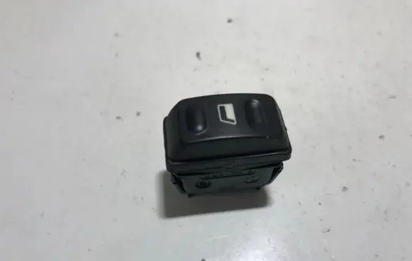 Citroen Xsara Picasso Electric window control switch 22681