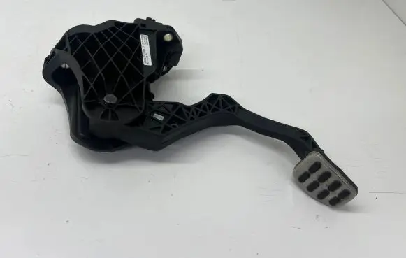 Skoda Octavia Mk2 (1Z) Clutch pedal 1K2721059DM 9500118602 10112008