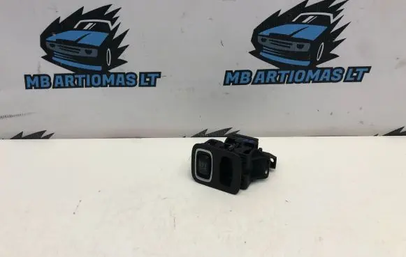 Volvo V70 Ignition lock AH4N15607AE 31318791