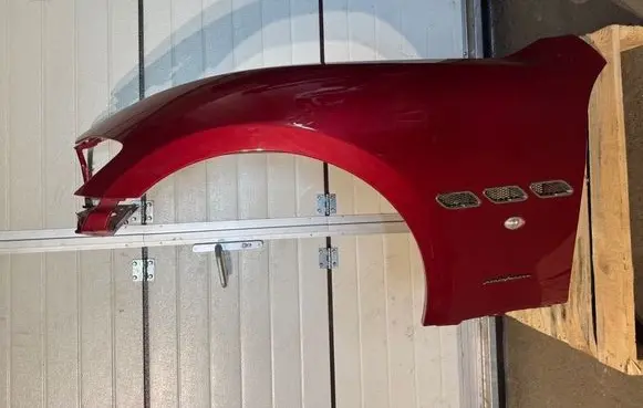 Maserati GranTurismo Fender