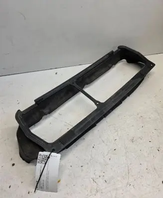 Volvo S80 Intercooler air guide/duct channel 9178157