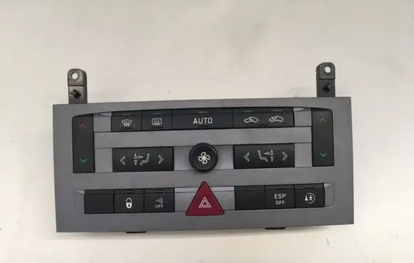 Peugeot 407 Climate control unit 96533783YW