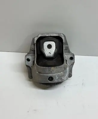 Audi A4 S4 B8 8K Engine mount bracket 8R0199361