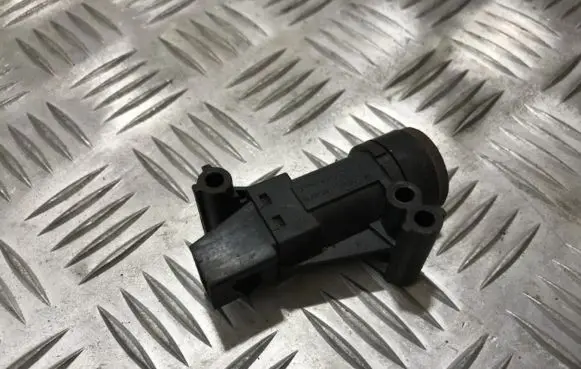 Ford Focus Fuel cut-off switch 1l2t9341ac 1l2t-9341-ac