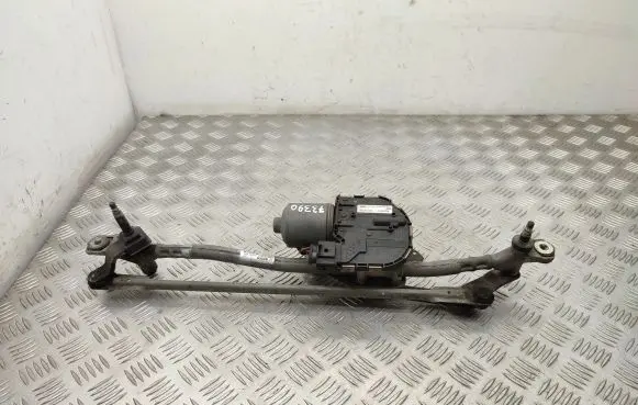 Audi A6 C7 Front wiper linkage and motor 3397021412 4G2955023A 4G2955119
