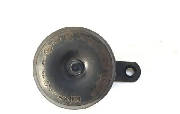 Nissan Juke I F15 Horn signal A046466 001163
